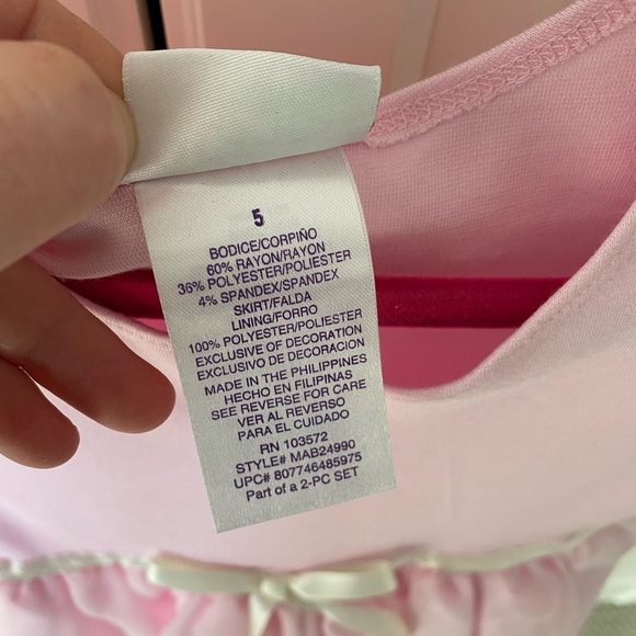 Little girls dress and overcoat. - Picture 5 of 15